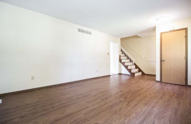 4415 Oak Creek Ln Gallery 4