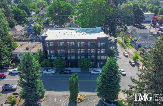 Broadway Apartments Gallery 4