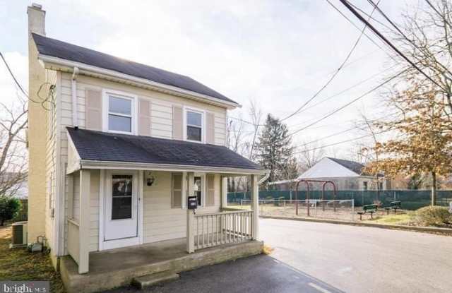225 BROOK STREET - 225 Brook Street, Delaware County, PA 19010