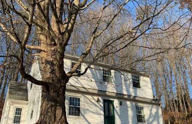 4 Quonnipaug Hill Road Gallery 2