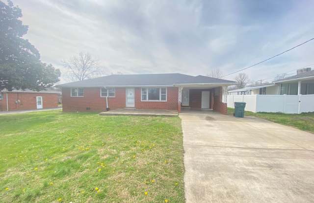 For Lease - 3 Bed, 1 Bath, 1400 sqft (Lebanon) photos photos For Lease - 3 Bed, 1 Bath, 1400 sqft (Lebanon) photos photos