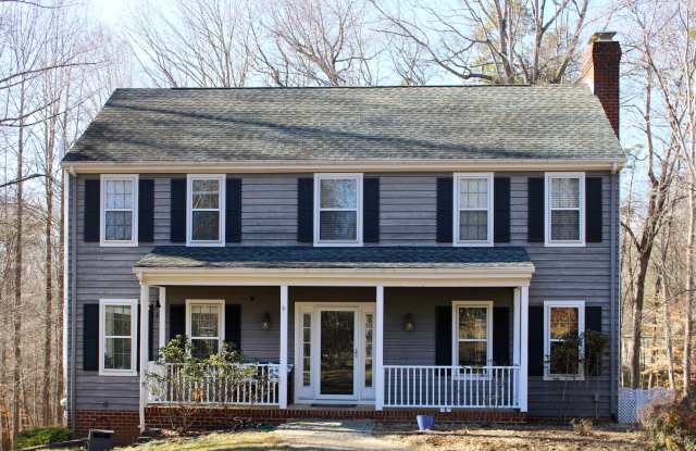 5 bedroom colonial on 2 acres photos photos