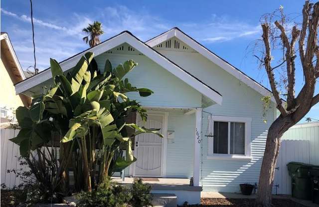 $2,295 . Spacious 2-Bedroom Unit Near the Beach!! photos photos
