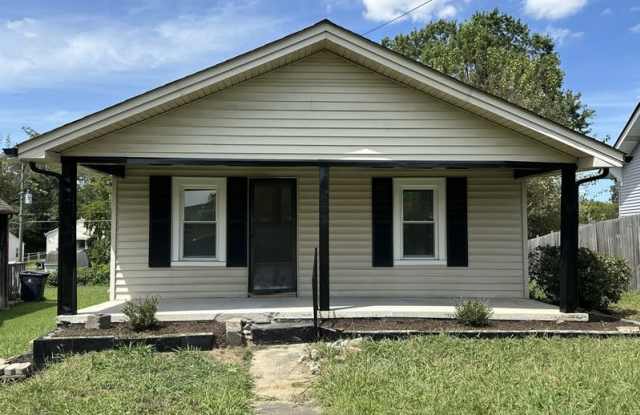 2215 McCroskey Avenue photos photos