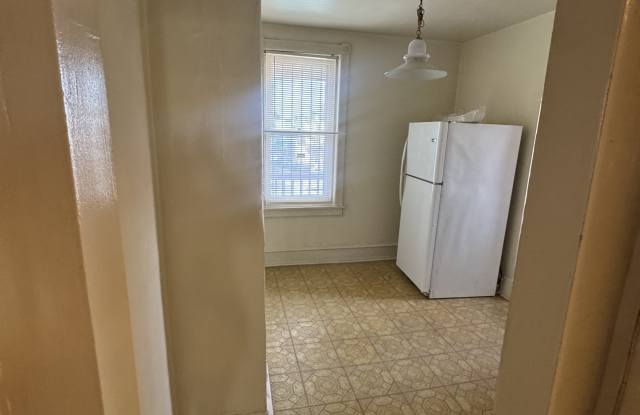 6245 Haverford Avenue Gallery 3