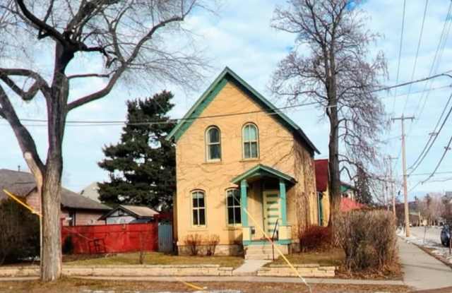 228 E 8th St photos photos 228 E 8th St photos photos