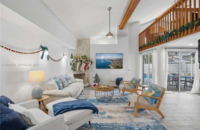 15006 SW 141st Ct photos photos