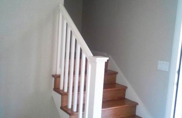 2470 Wexford Ave photos photos