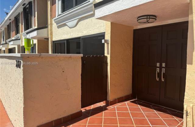 2777 Northeast 165th Terrace photos photos