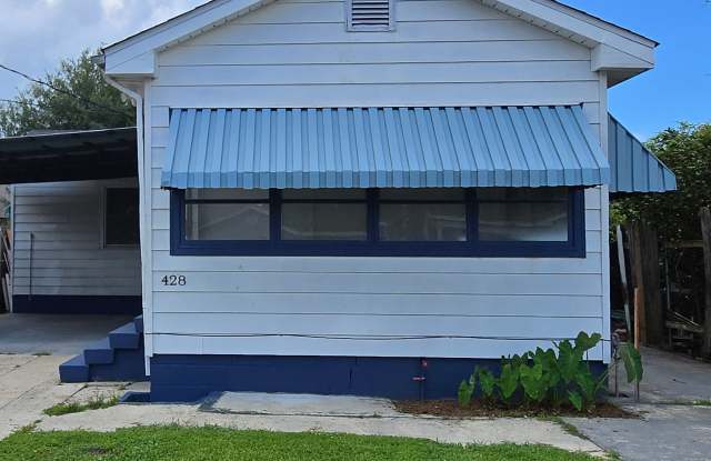428 Papworth Avenue photos photos
