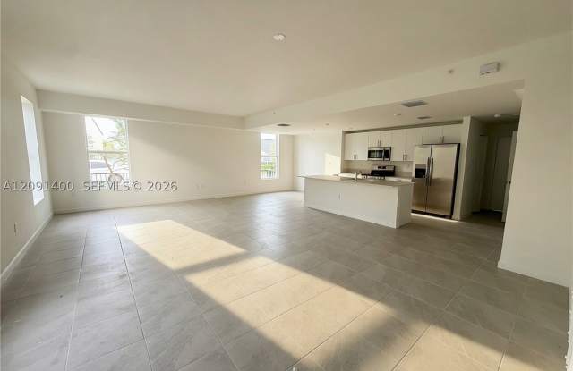12426 SW 248 ST Gallery 2