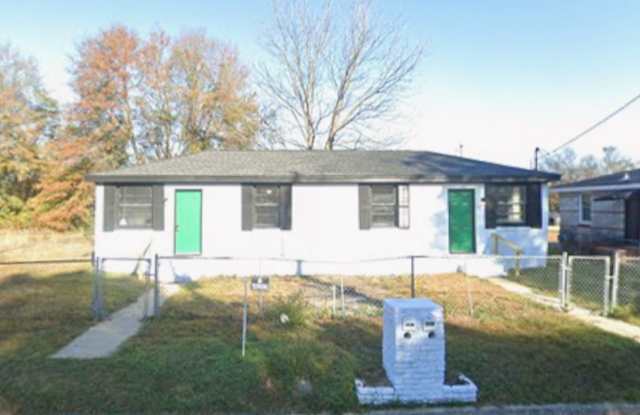 MELLON STREET 485 A & B photos photos