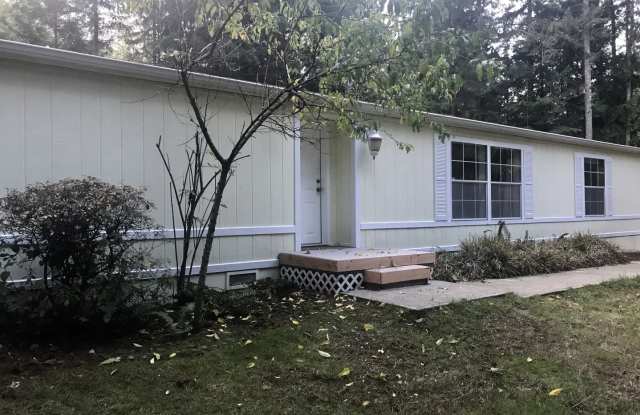 Private Poulsbo Woodsy Home photos photos