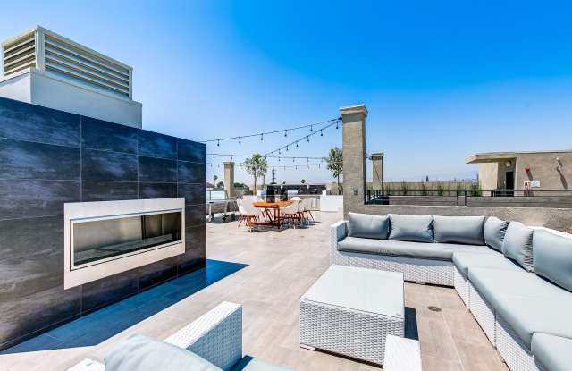 MODERNO Luxury Living East Gallery 1