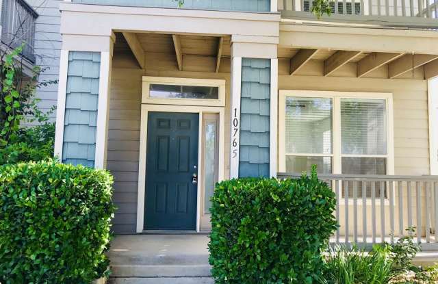 10765 Traymore Dr. Gallery 2