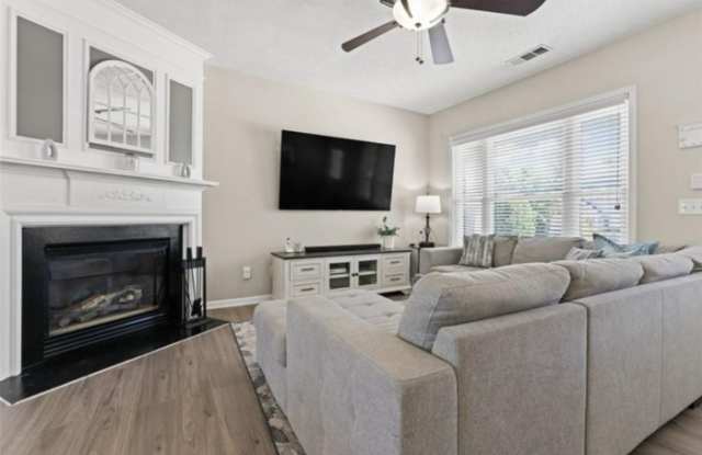 1711 Taynton Circle - 1711 Taynton Circle, Kennesaw, GA 30152