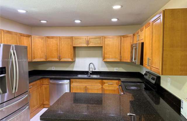 4617 SW 24th Ave photos photos
