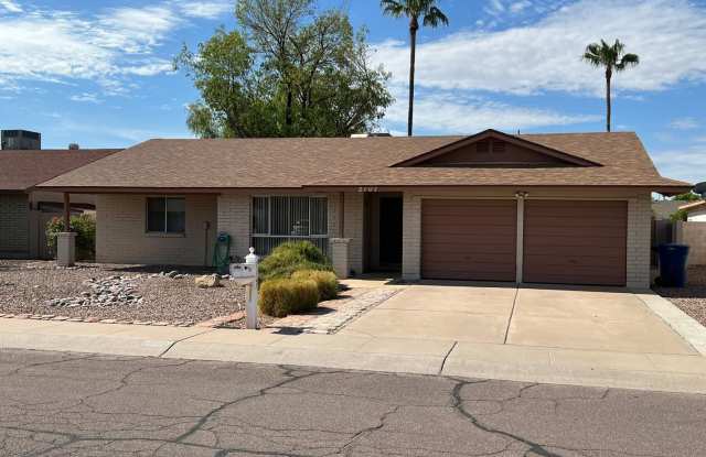 Tempe 3 Bed, 2 Bath - Pool and Single Story photos photos