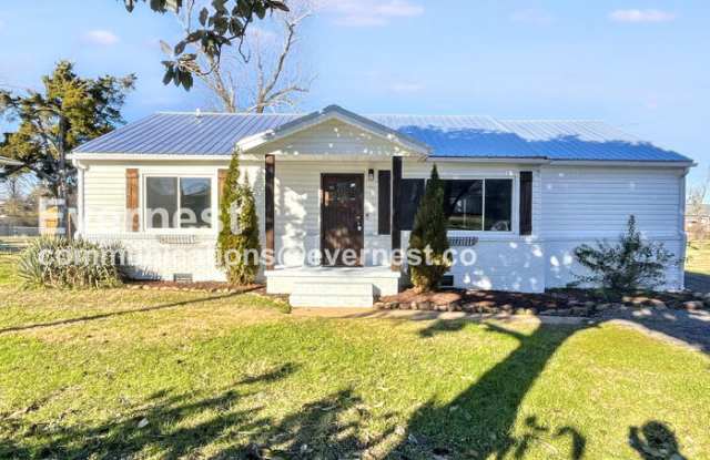 15 Walker Avenue - 15 Walker Avenue, Fort Oglethorpe, GA 30742