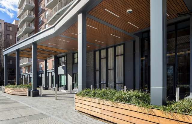 J VUE at the LMA photos photos