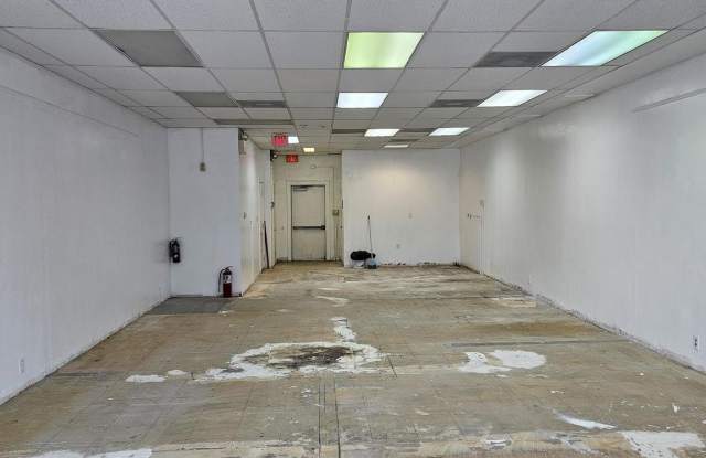910 HENRIETTA Avenue Gallery 3