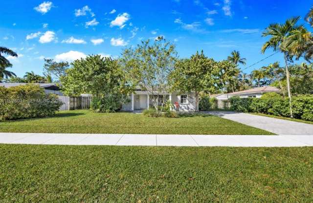 8230 SW 63rd Pl photos photos