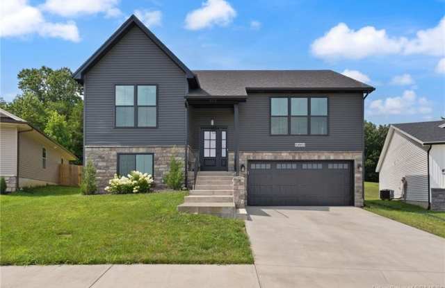 8008 Hudson Lane Gallery 1