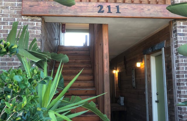 211 North 8th Street Unit - 211 8th St N, Jacksonville Beach, FL 32250