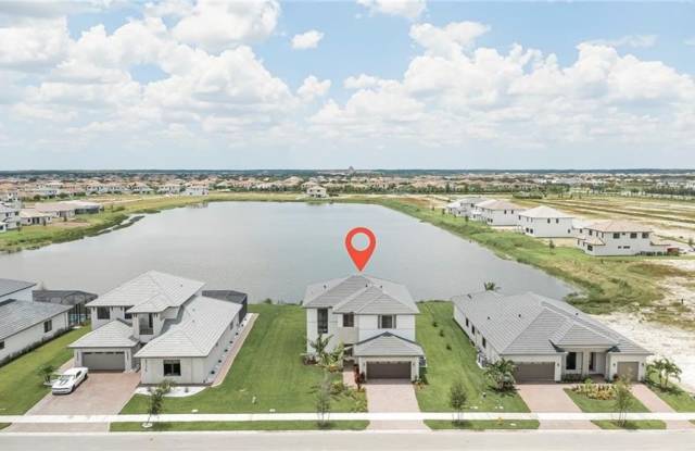 4775 Quercia Dr Gallery 2