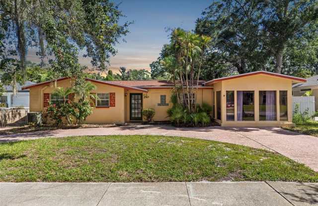 240 LYNDHURST STREET photos photos