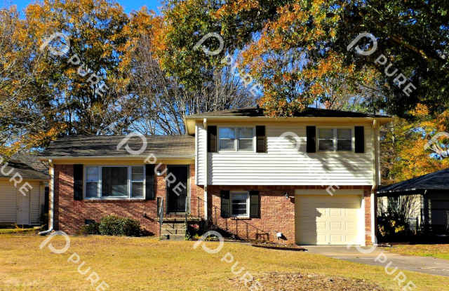 1003 Heard Ct. Huntsville, AL 35803 photos photos