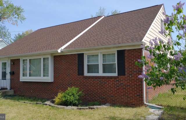 1025 OAKWOOD ROAD photos photos