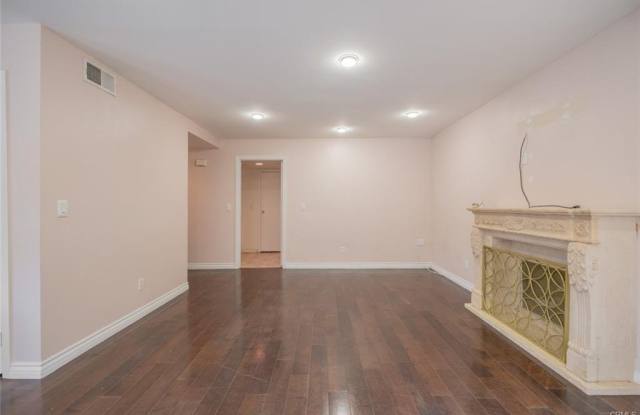 17427 Tuscan Drive Gallery 4