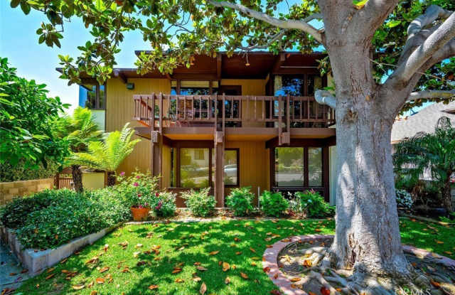 367 Magnolia Drive - 367 Magnolia Drive, Laguna Beach, CA 92651