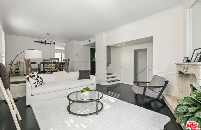 1578 Palisades Dr Gallery 2