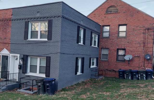 4934 JUST Street NE photos photos