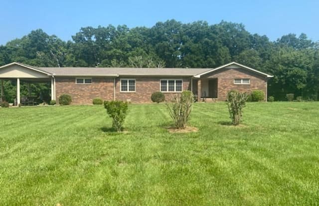 230 West Piney - 230 West Piney Road, Dickson County, TN 37055