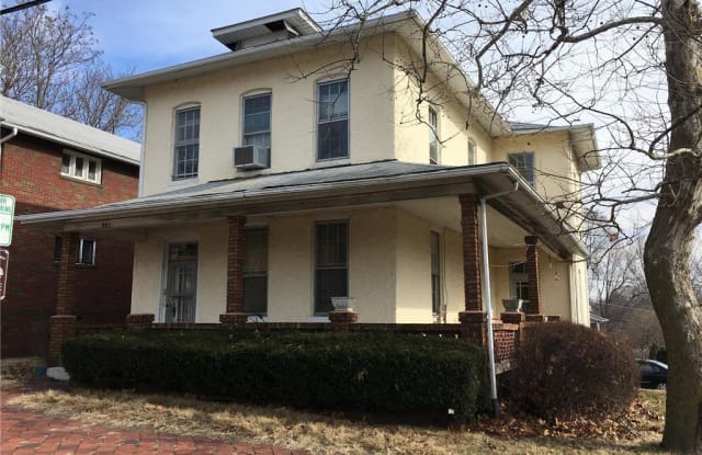 501 HENRY - 501 Henry St, Alton, IL 62002