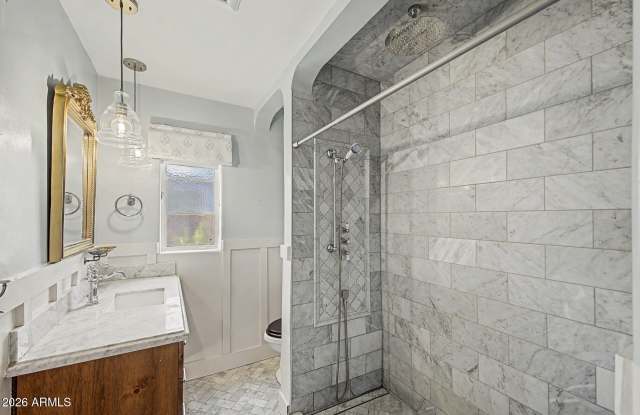1333 E Monte Vista Road Gallery 4