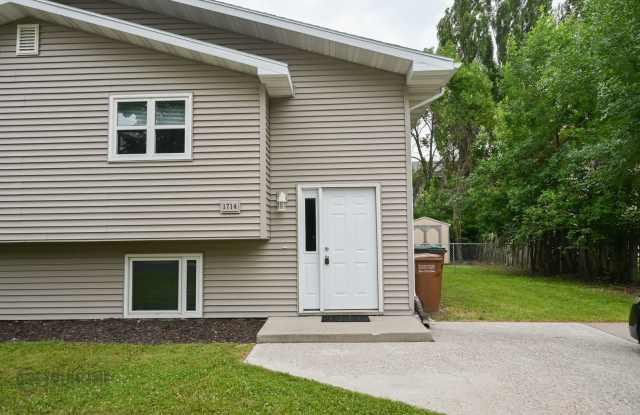 1714 Duplex photos photos