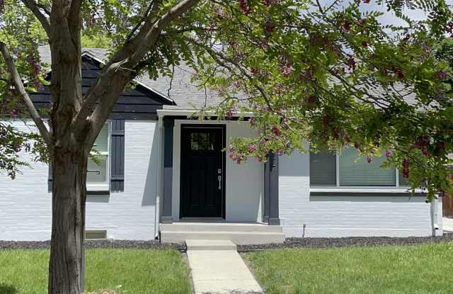 1977 Sylvan Avenue photos photos