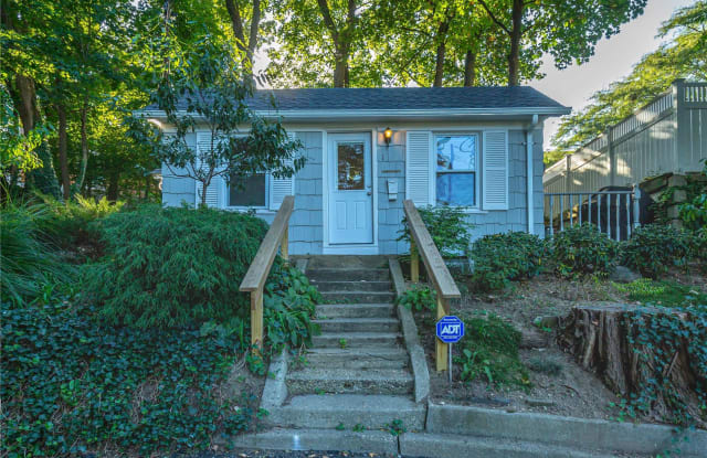 1 Preston Street - 1 Preston Street, Port Washington, NY 11050