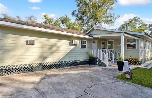 805 S OLIVE Street photos photos