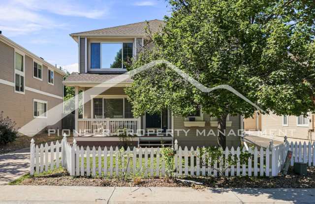 Lovely Spacious Home With Two Car Garage! photos photos