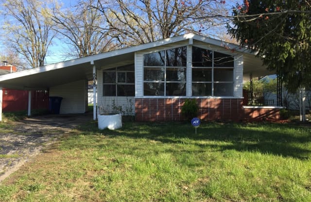 5038 Betsy Drive 5038 - 5038 Betsy Dr, Columbus, OH 43227