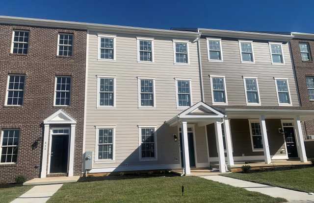 840 MAPLETON Avenue unit: 204 photos photos