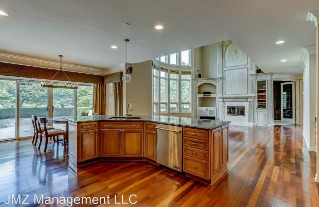 23921 Argyle Gallery 4