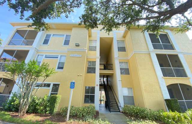 2B/2B house located in the desirable area of Maitland, FL photos photos