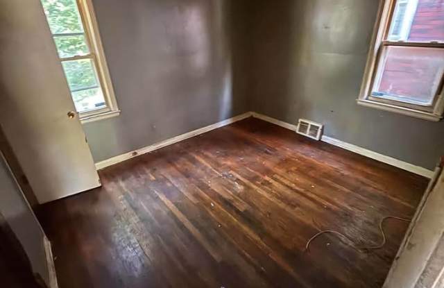 18960 Hickory St Gallery 4