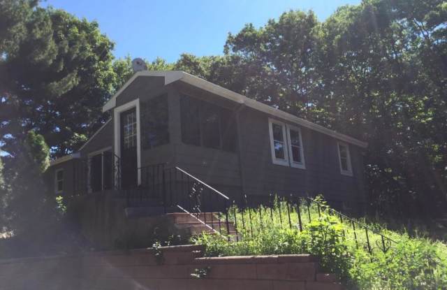 31 Pine St. photos photos